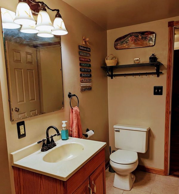 Atlanta Motel - Real Estate Photos (newer photo)